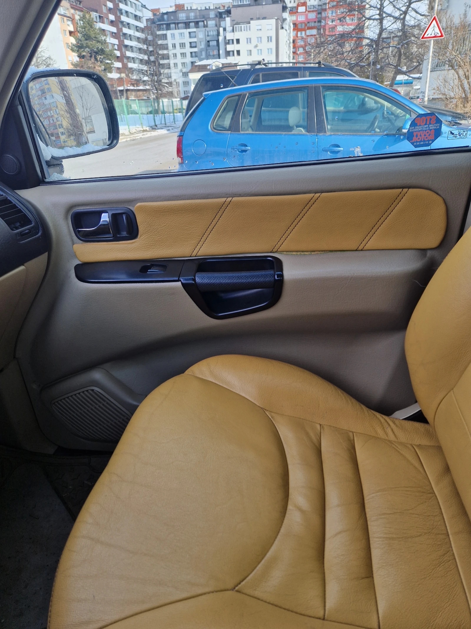 Nissan Terrano  - изображение 5