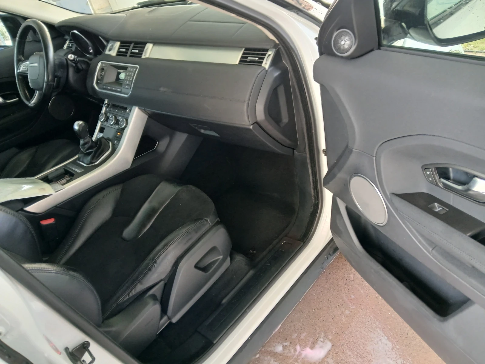 Land Rover Evoque 2.2 TD4 - изображение 9