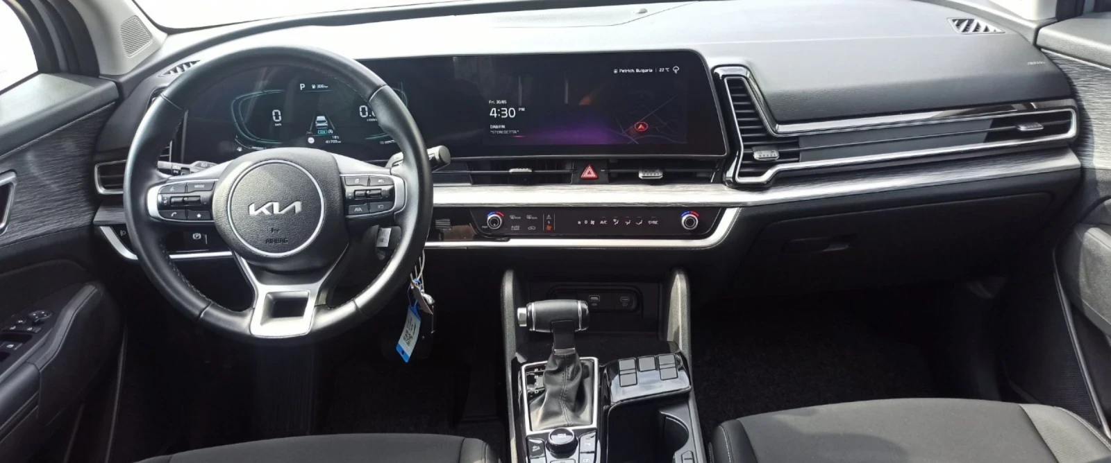 Kia Sportage 40000km Гаранционен  - изображение 10