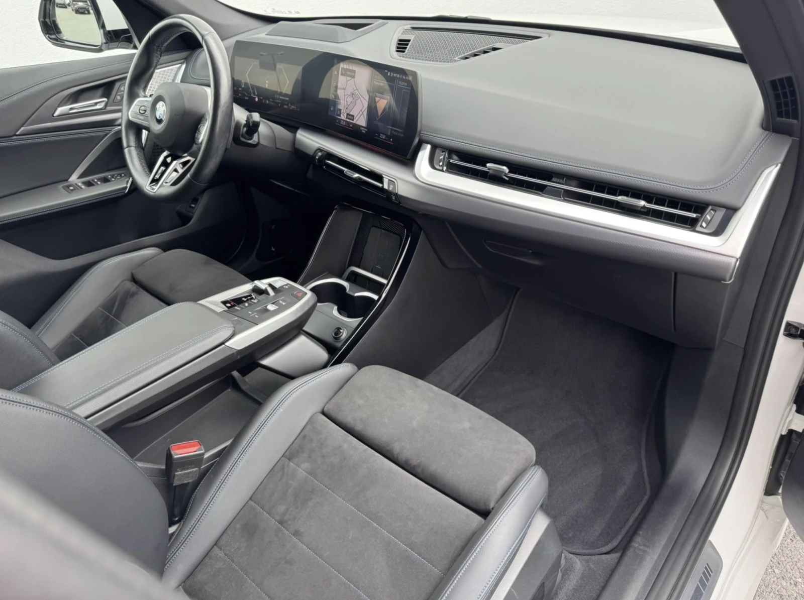 BMW X1 23d xDrive/Гаранция/M-Sport/LED/Head-up/H/K - изображение 6