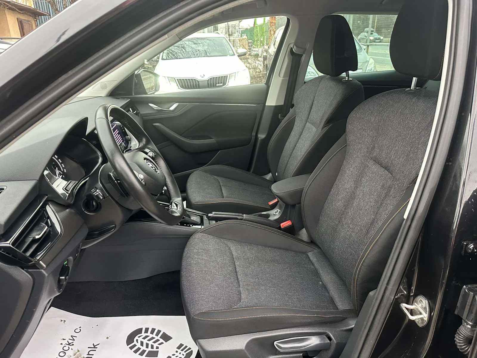 Skoda Kamiq 1.5TSI 4-��������� A�������� 96000km | Mobile.bg � ����������� 9