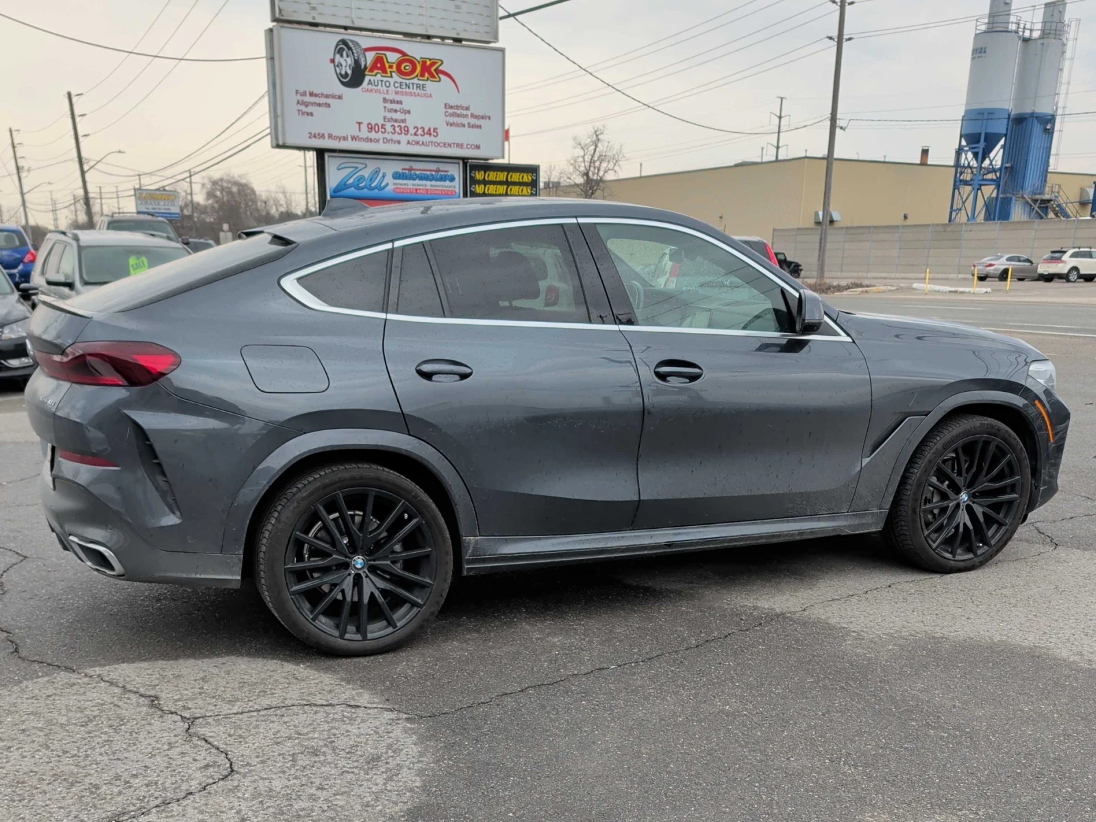 BMW X6 40i * M-PACK * CAR FAX * АВТО КРЕДИТ * ЦЕНА ДО БГ*, снимка 3 - Автомобили и джипове - 54044723