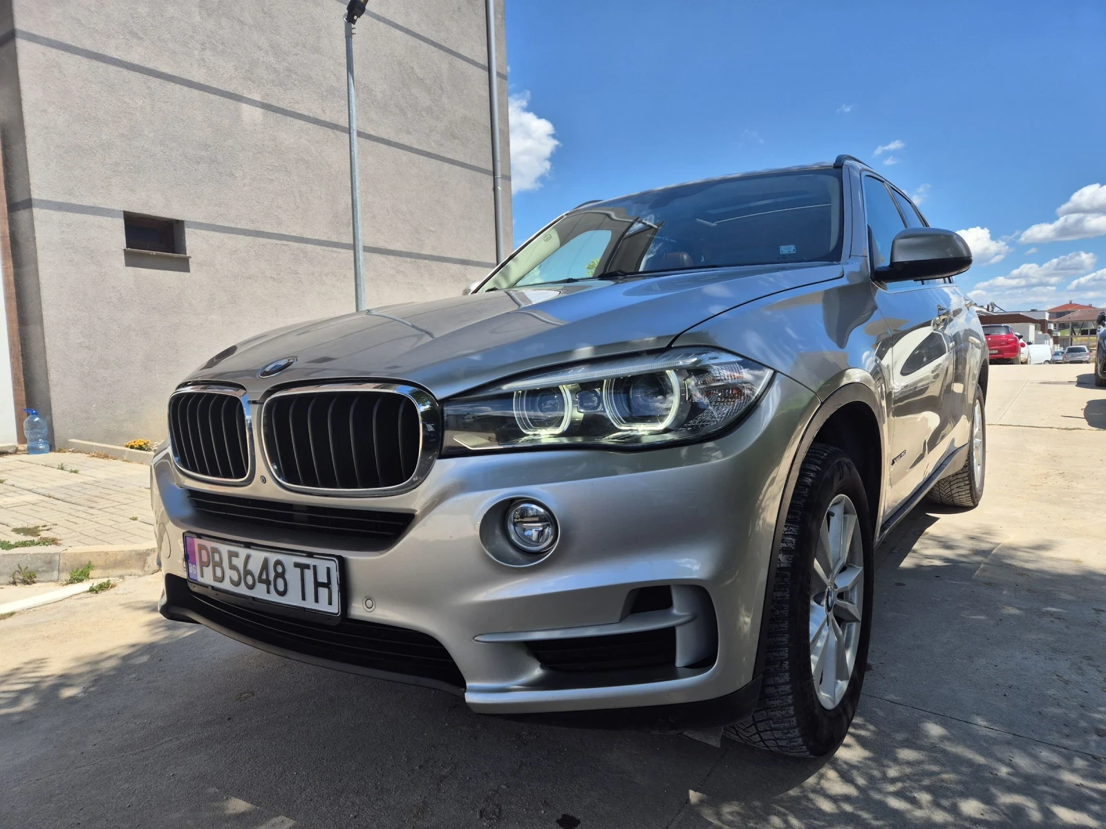 BMW X5 3.5i / 306кс/ Сменена Верига / Панорама / Keyless, снимка 2 - Автомобили и джипове - 54903370