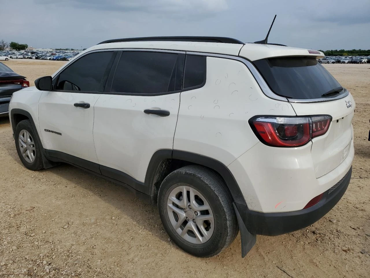 Jeep Compass 2.4l Sport, снимка 2 - Автомобили и джипове - 55103042