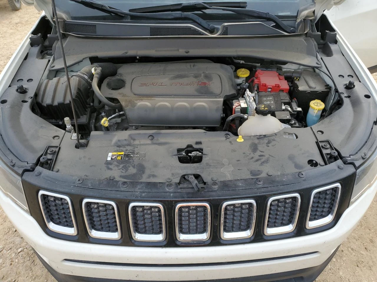 Jeep Compass 2.4l Sport, снимка 11 - Автомобили и джипове - 55103042
