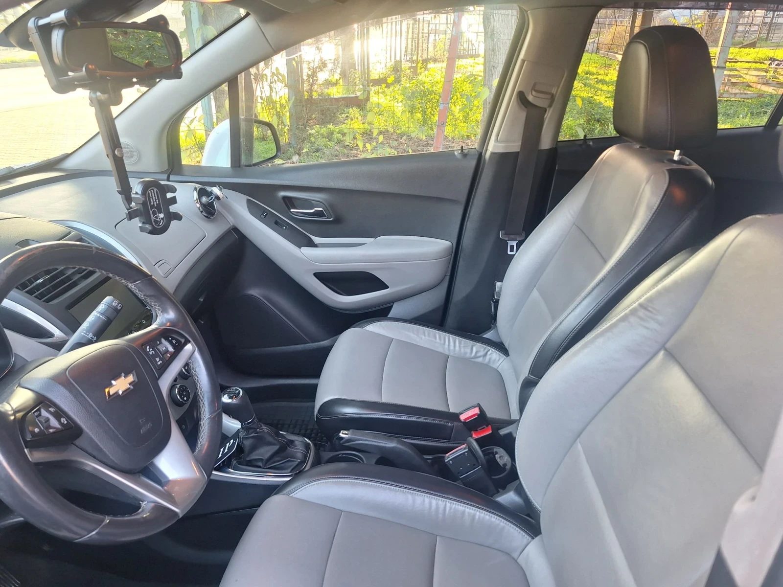Chevrolet Trax, снимка 6 - Автомобили и джипове - 55886567