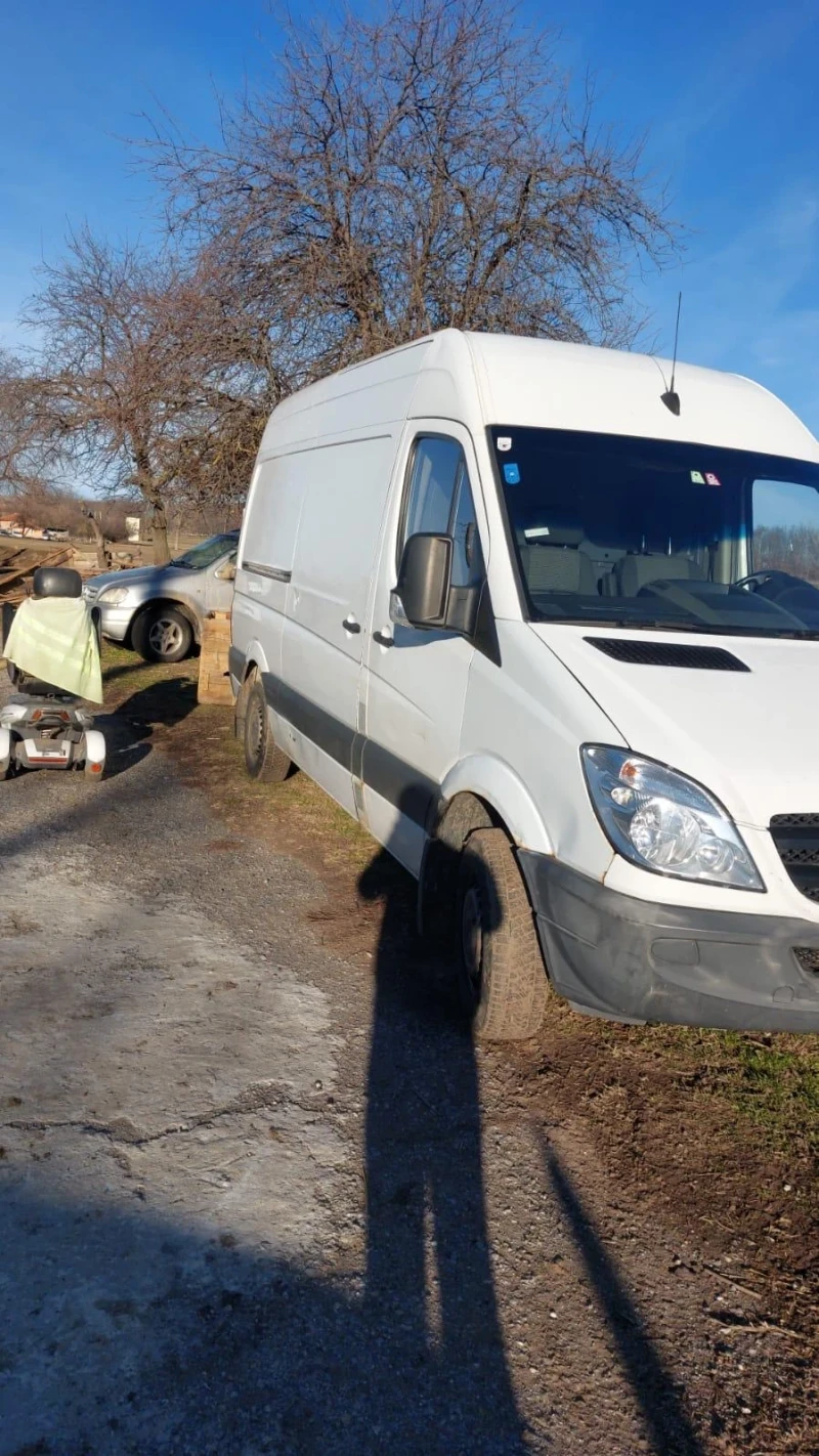 Mercedes-Benz 210, снимка 1 - Бусове и автобуси - 48736559