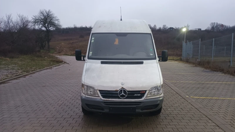 Mercedes-Benz Sprinter 2.2cdi, снимка 2 - Бусове и автобуси - 52682610