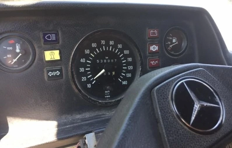 Mercedes-Benz 207 D, снимка 4 - Бусове и автобуси - 54391662