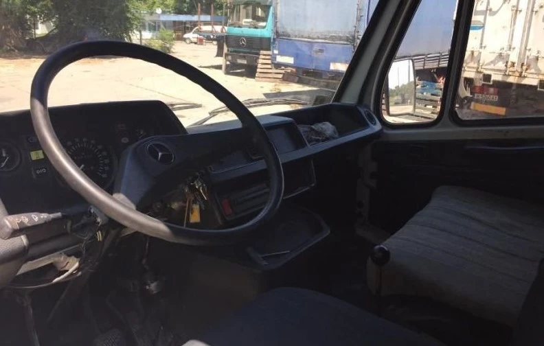 Mercedes-Benz 207 D, снимка 5 - Бусове и автобуси - 54391662