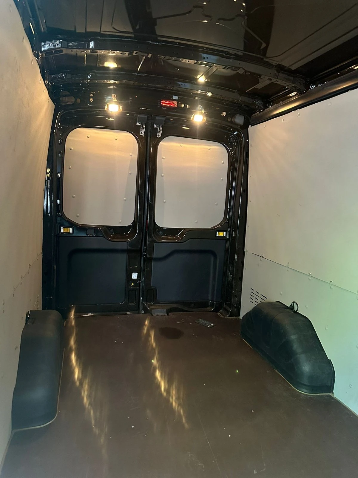 Ford Transit 2, 0 TDCi - изображение 6