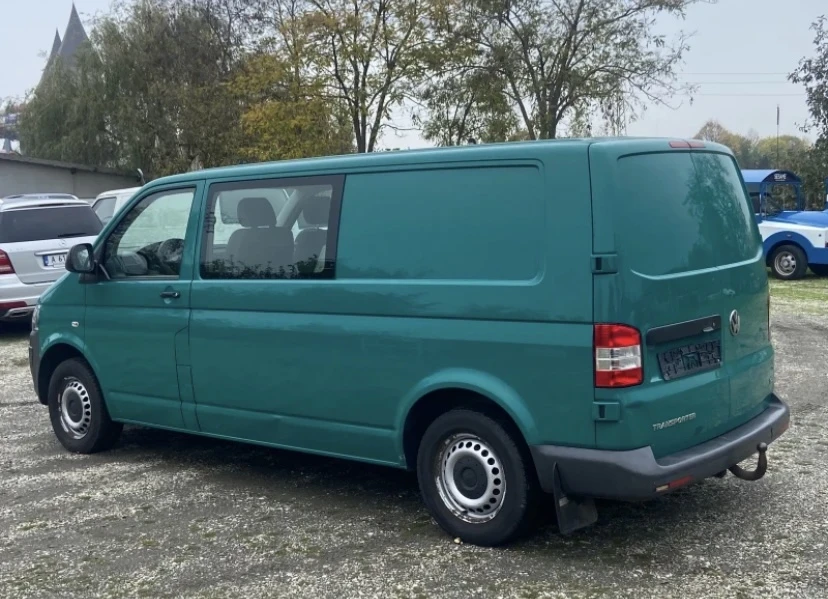 VW Transporter 2.0d Товаропьтнически 6-МЕСТЕН, снимка 4 - Бусове и автобуси - 54169010