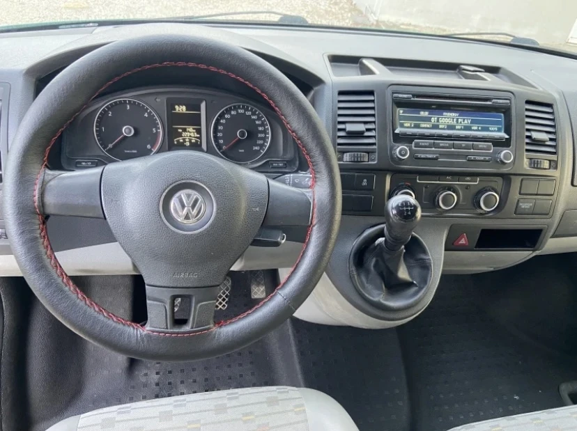 VW Transporter 2.0d Товаропьтнически 6-МЕСТЕН, снимка 9 - Бусове и автобуси - 54169010