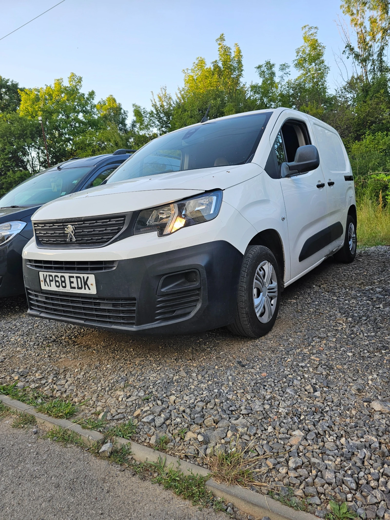 Peugeot Partner, снимка 5 - Бусове и автобуси - 55093155