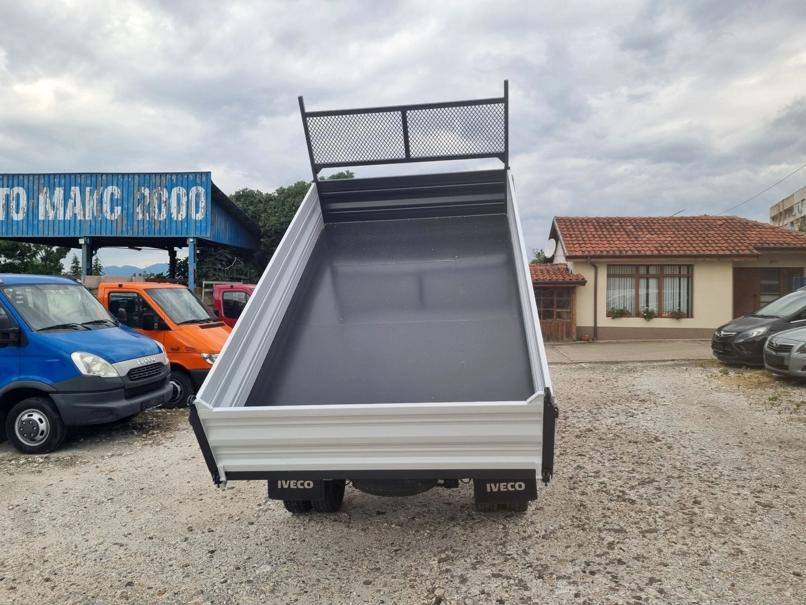 Mercedes-Benz Sprinter 412 самосвал, снимка 8 - Бусове и автобуси - 55221045