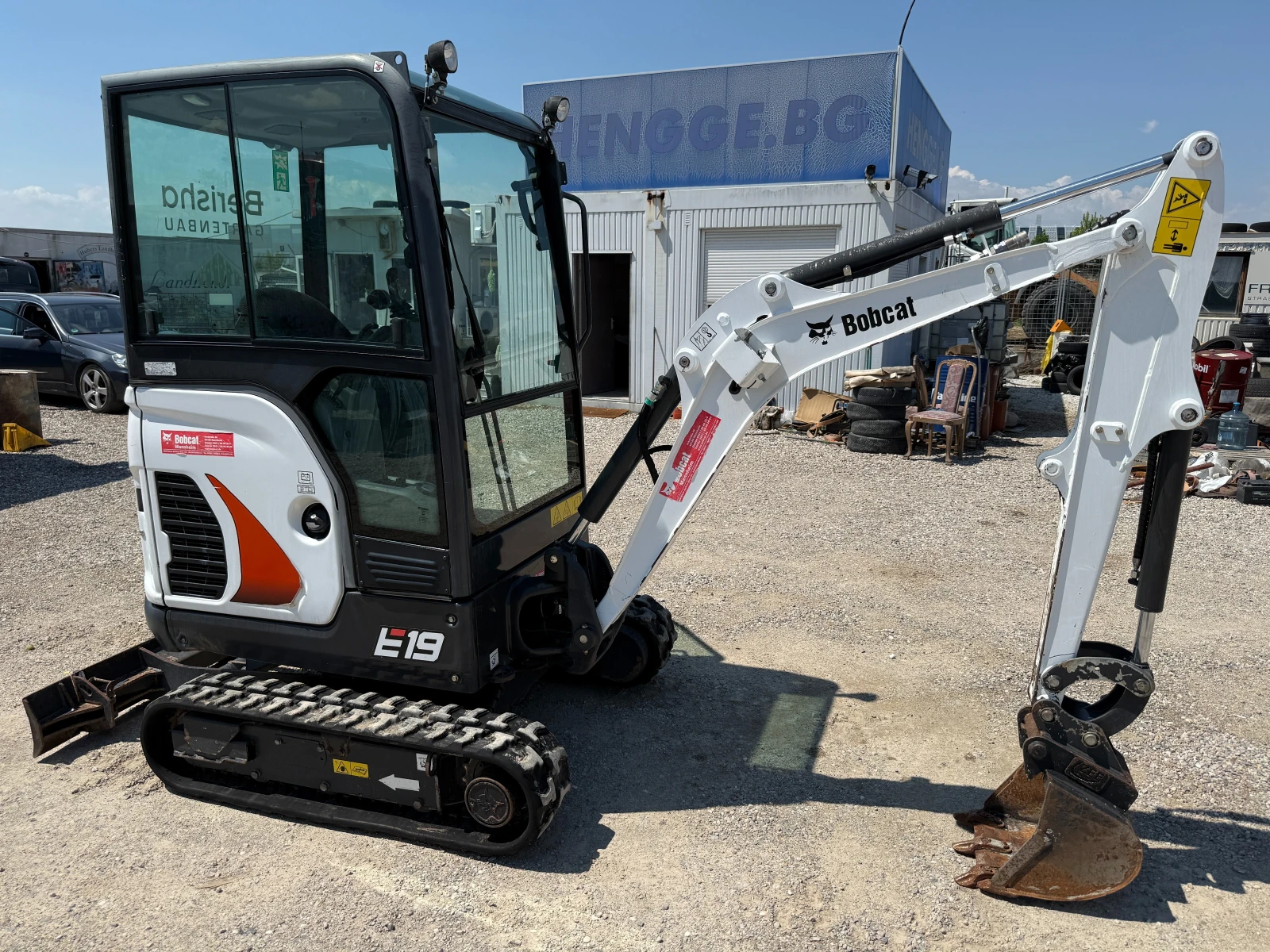 Багер Bobcat E19 - 600 моточаса, снимка 12 - Индустриална техника - 54682063