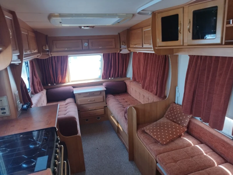 Каравана Fleetwood Colchester 520 4es, снимка 4 - Каравани и кемпери - 52770345