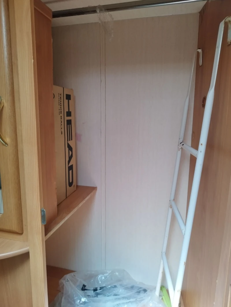 Каравана Fleetwood Colchester 520 4es, снимка 15 - Каравани и кемпери - 52770345