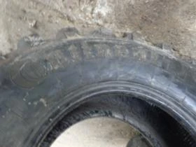 Гуми, снимка 7