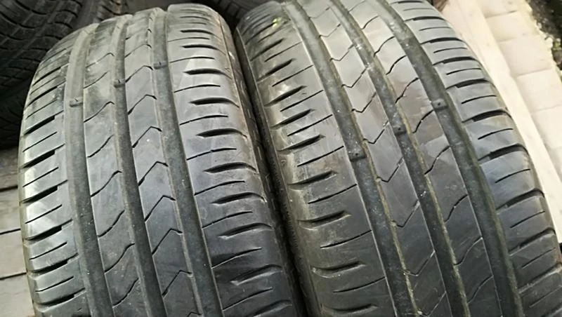 Гуми Летни 195/55R16, снимка 2 - Гуми и джанти - 25326381