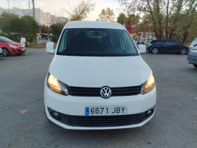 VW Caddy 1.6 TDI / Автомобилът е със Инвалидна рампа.