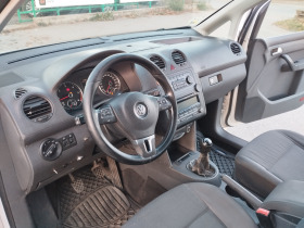VW Caddy 1.6 TDI / Автомобилът е със Инвалидна рампа., снимка 11 - Автомобили и джипове - 42897298