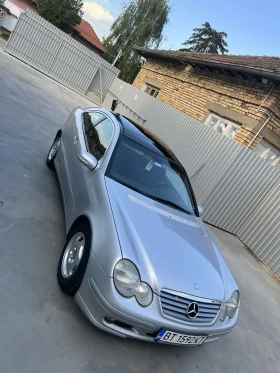 Mercedes-Benz C 220, снимка 1