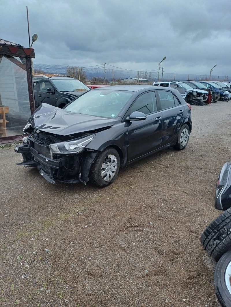 Kia Rio 1.4i-99кс-на части, снимка 1 - Автомобили и джипове - 47603973