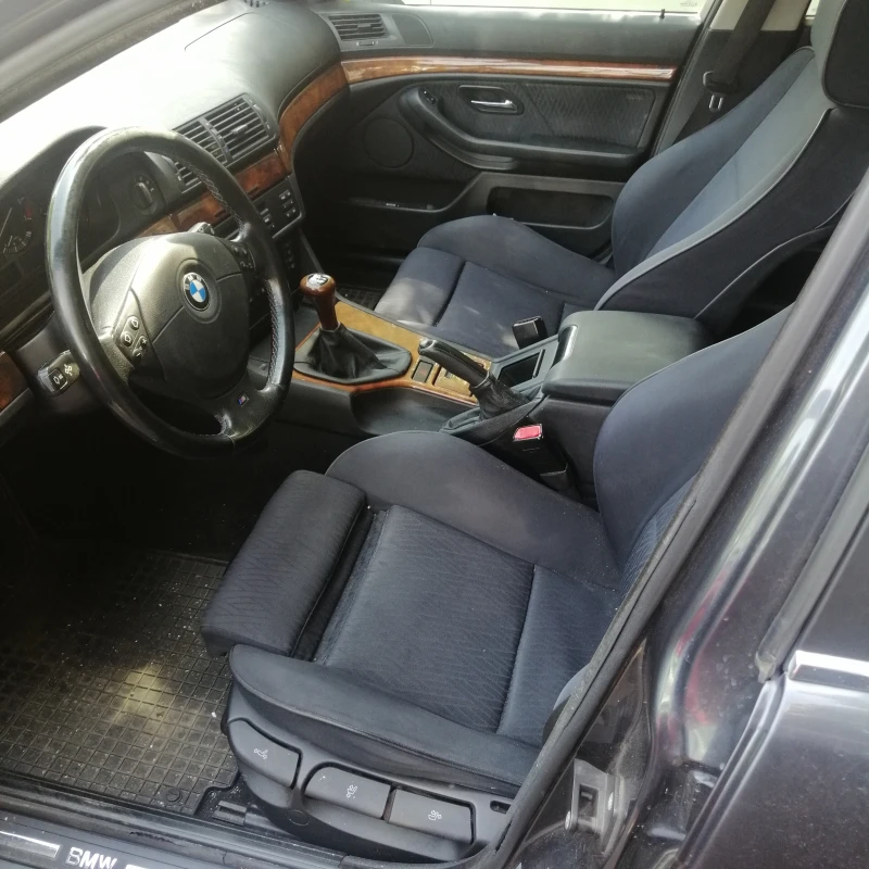 BMW 523 E39, снимка 3 - Автомобили и джипове - 47794577