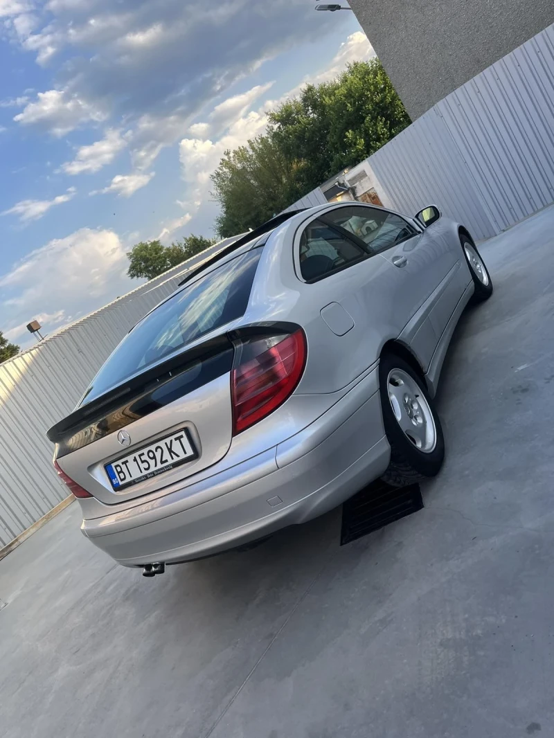 Mercedes-Benz C 220, снимка 4 - Автомобили и джипове - 48928211