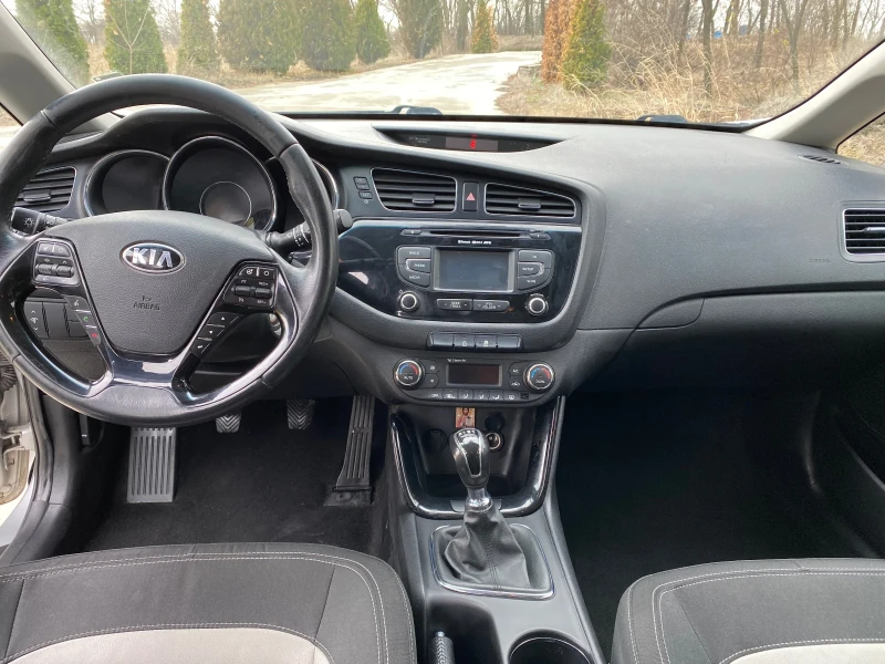 Kia Ceed 1.4 Diesel, снимка 7 - Автомобили и джипове - 48523289