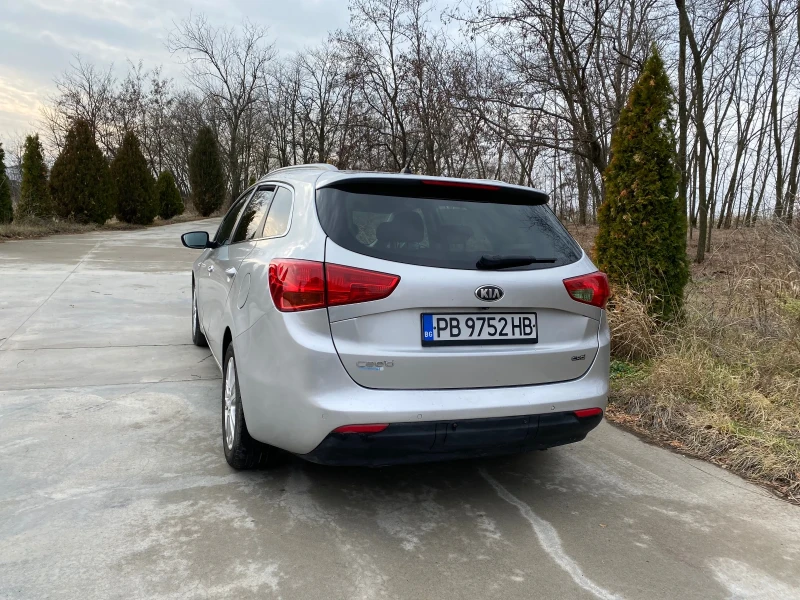 Kia Ceed 1.4 Diesel, снимка 4 - Автомобили и джипове - 48523289