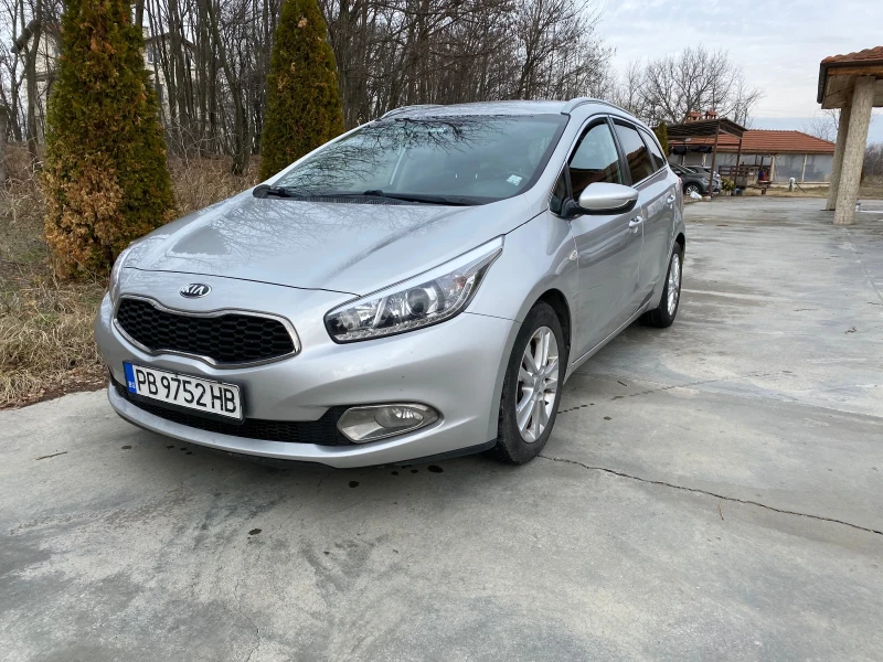 Kia Ceed 1.4 Diesel, снимка 2 - Автомобили и джипове - 48523289