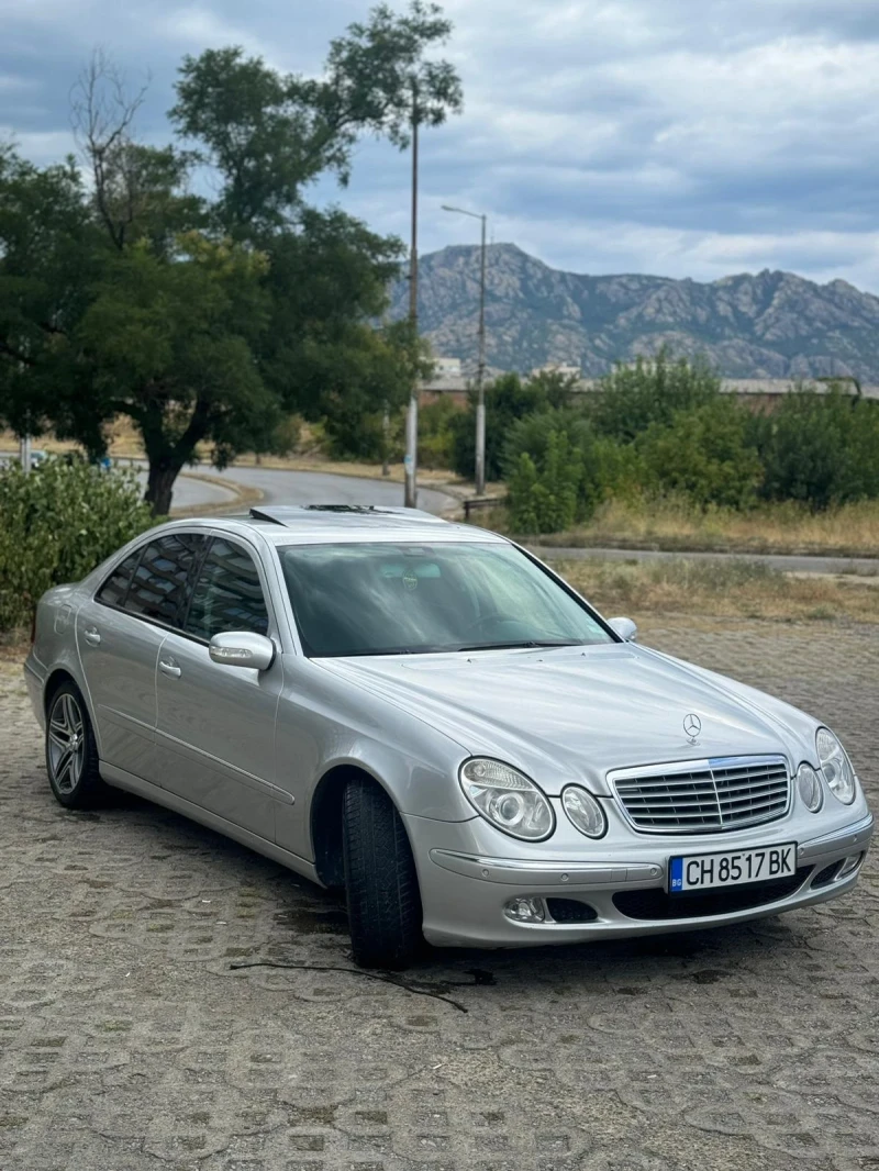 Mercedes-Benz E 270, снимка 3 - Автомобили и джипове - 48768837