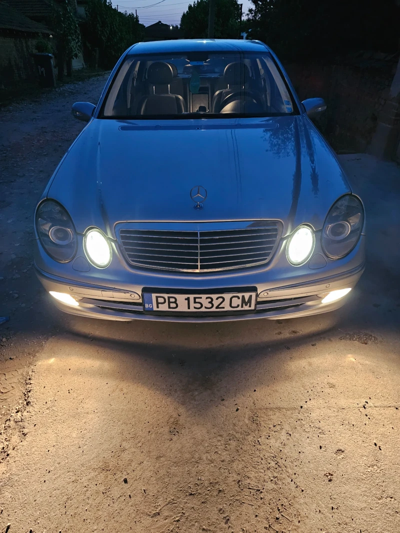 Mercedes-Benz E 320 Сменено СБЦ, НОВ КОМПРЕСОР, снимка 9 - Автомобили и джипове - 49290774