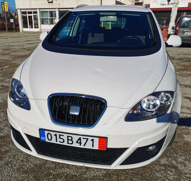 Seat Altea XL 1.6TDI   ltaly, снимка 2 - Автомобили и джипове - 49583068