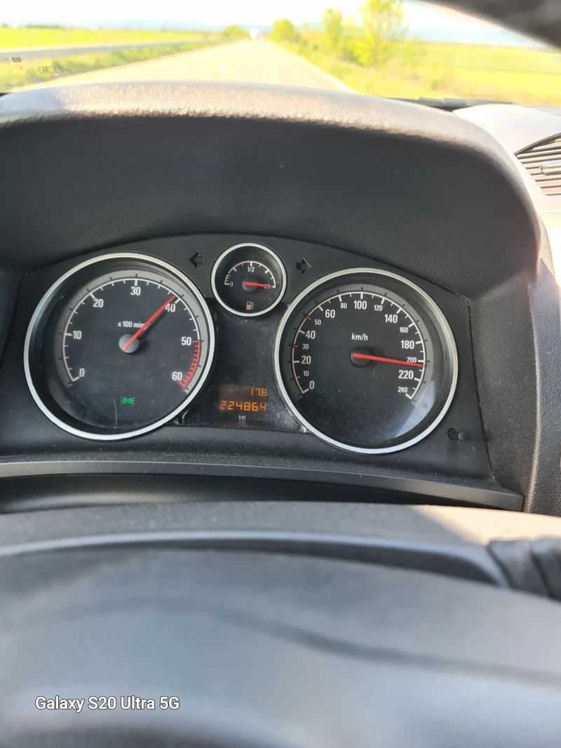 Opel Zafira 1.9CDTI    ПРОМОЦИЯ !!!, снимка 15 - Автомобили и джипове - 52568424