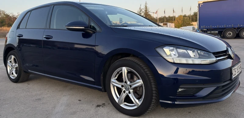 VW Golf, снимка 6 - Автомобили и джипове - 51668452