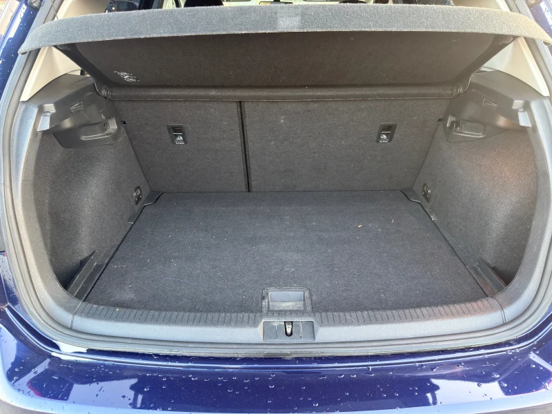 VW Golf, снимка 14 - Автомобили и джипове - 51668452