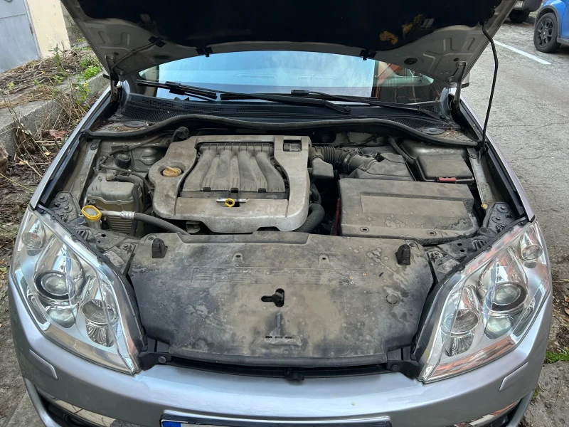 Renault Laguna 3, снимка 11 - Автомобили и джипове - 52722730