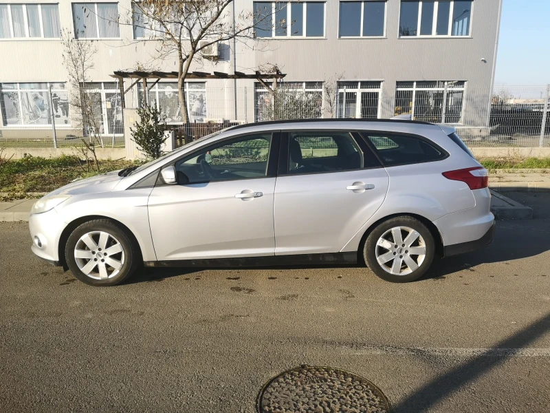 Ford Focus 1.6TI, снимка 6 - Автомобили и джипове - 52925480