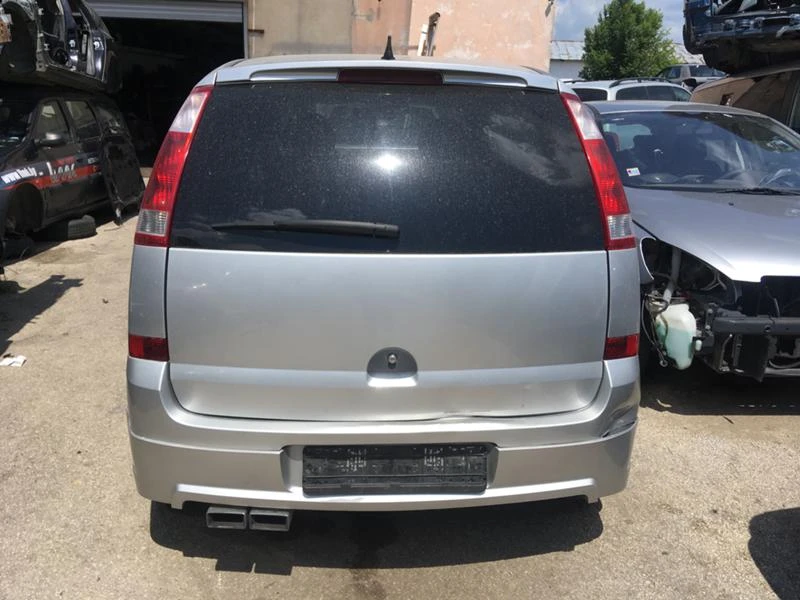 Opel Meriva 1.8 automat, снимка 2 - Автомобили и джипове - 26147902