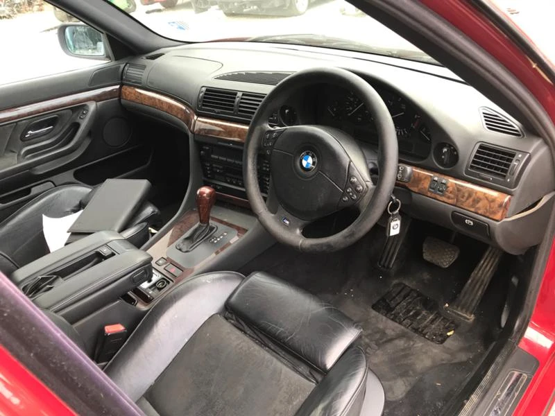 BMW 728 Бензин, снимка 7 - Автомобили и джипове - 49519843