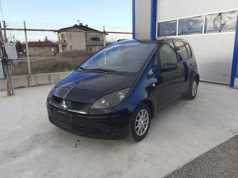 Mitsubishi Colt 1.1i на части, снимка 1 - Автомобили и джипове - 47603949