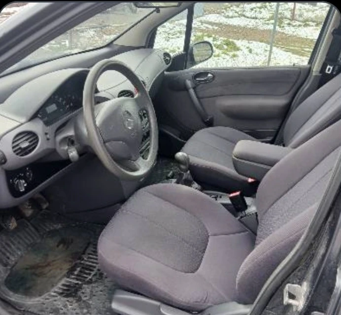 Mercedes-Benz A 160, снимка 9 - Автомобили и джипове - 54101718