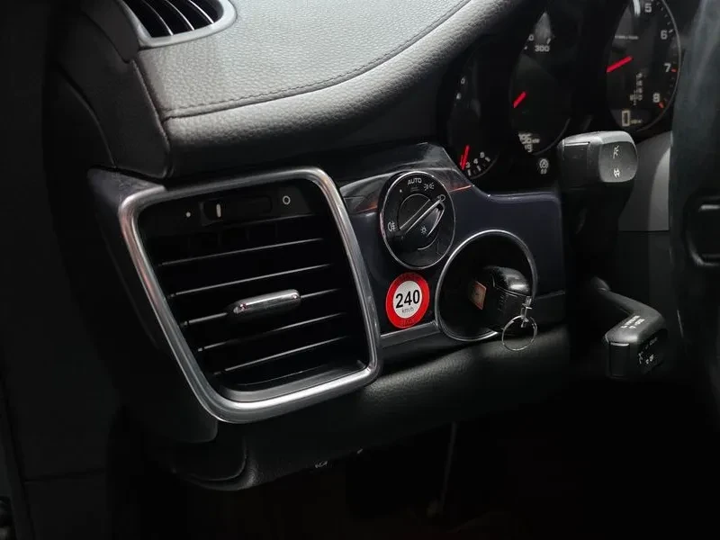 Porsche Panamera | Mobile.bg � ����������� 15