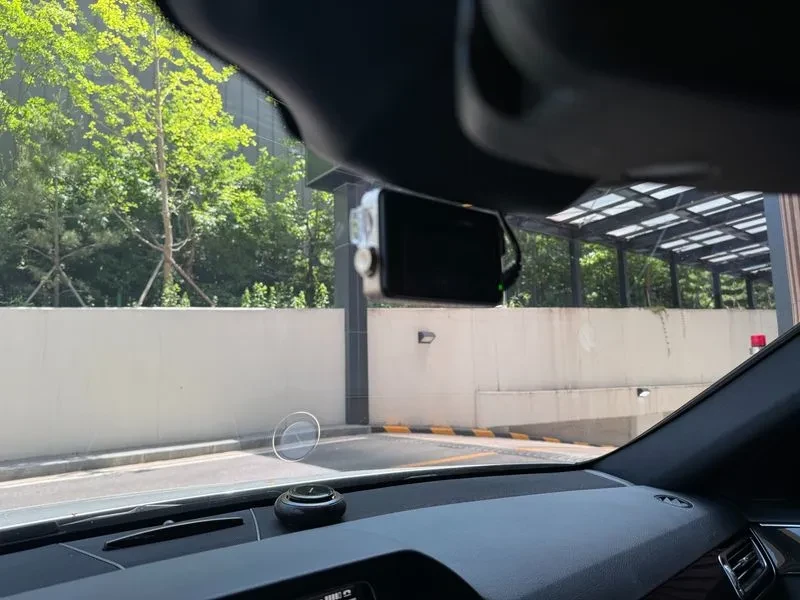 Mercedes-Benz E 300 Avantgarde - САМО 30% АВАНС, снимка 4 - Автомобили и джипове - 56002500