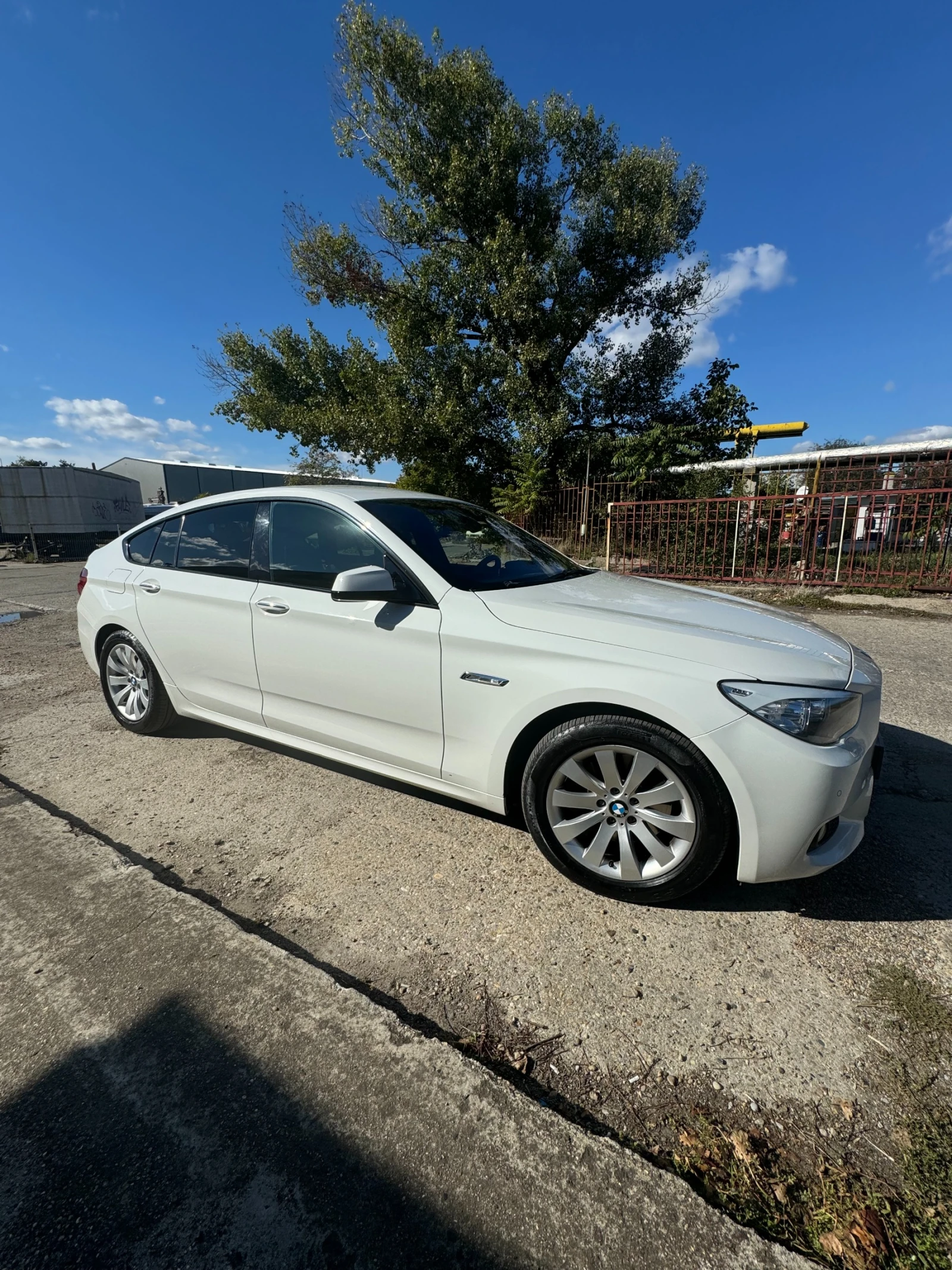 BMW 5 Gran Turismo M пакет - изображение 5