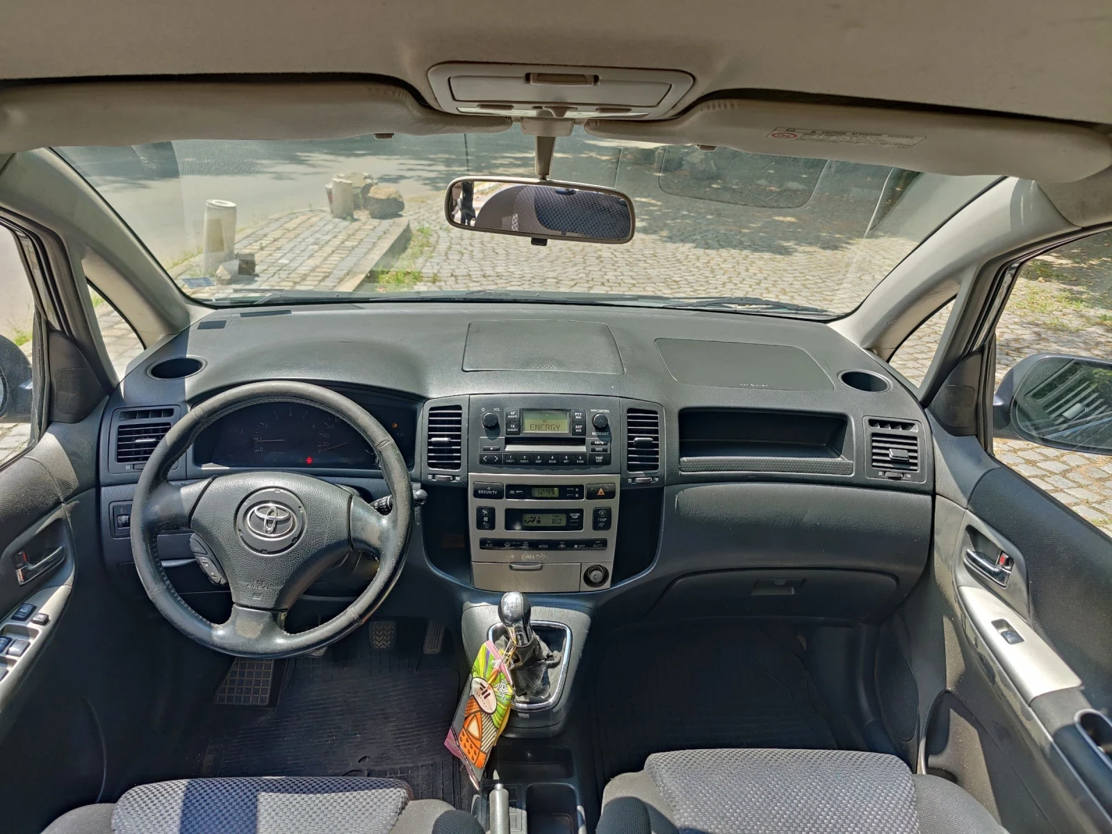 Toyota Corolla verso 2.0 d4d - изображение 10