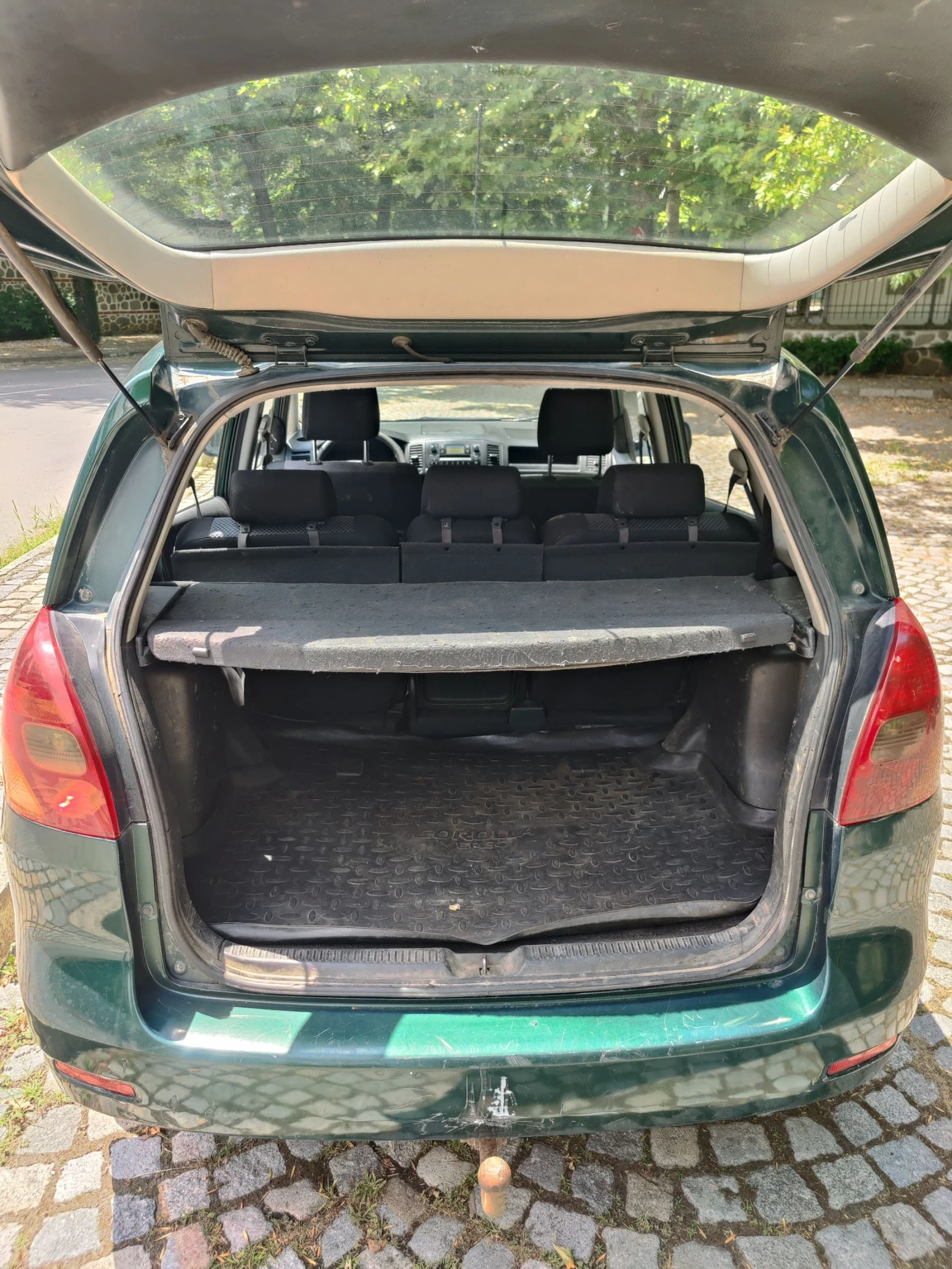 Toyota Corolla verso 2.0 d4d - изображение 7